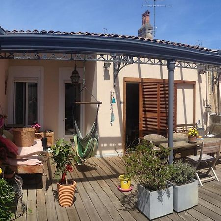 Calme , Proche Du Centre, Grande Terrasse, Petit Dejeuner Bordeaux Exteriér fotografie